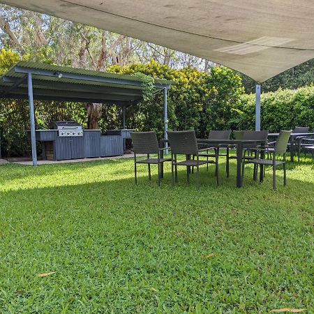 Canopy 5 Chalet Nelly Bay エクステリア 写真